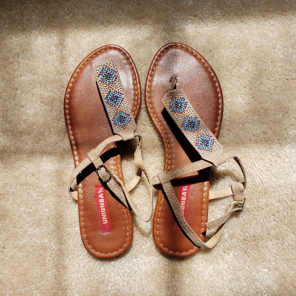 Unionbay thong sandals size 7